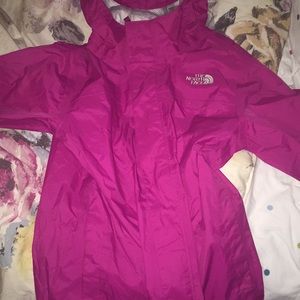 The North Face Girls Size 10/12 windbreaker